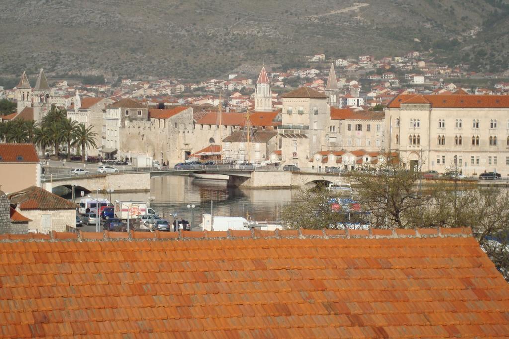 Apartments Bulicic Trogir Phòng bức ảnh