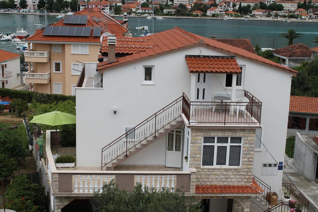 Apartments Bulicic Trogir Phòng bức ảnh