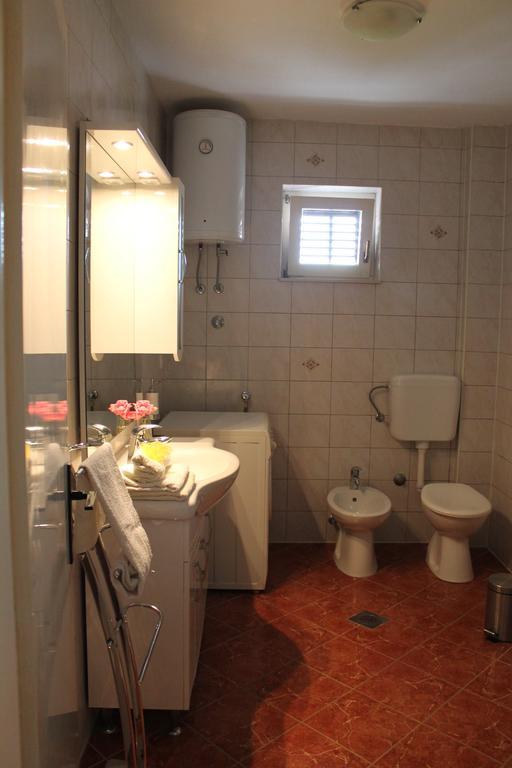 Apartments Bulicic Trogir Phòng bức ảnh
