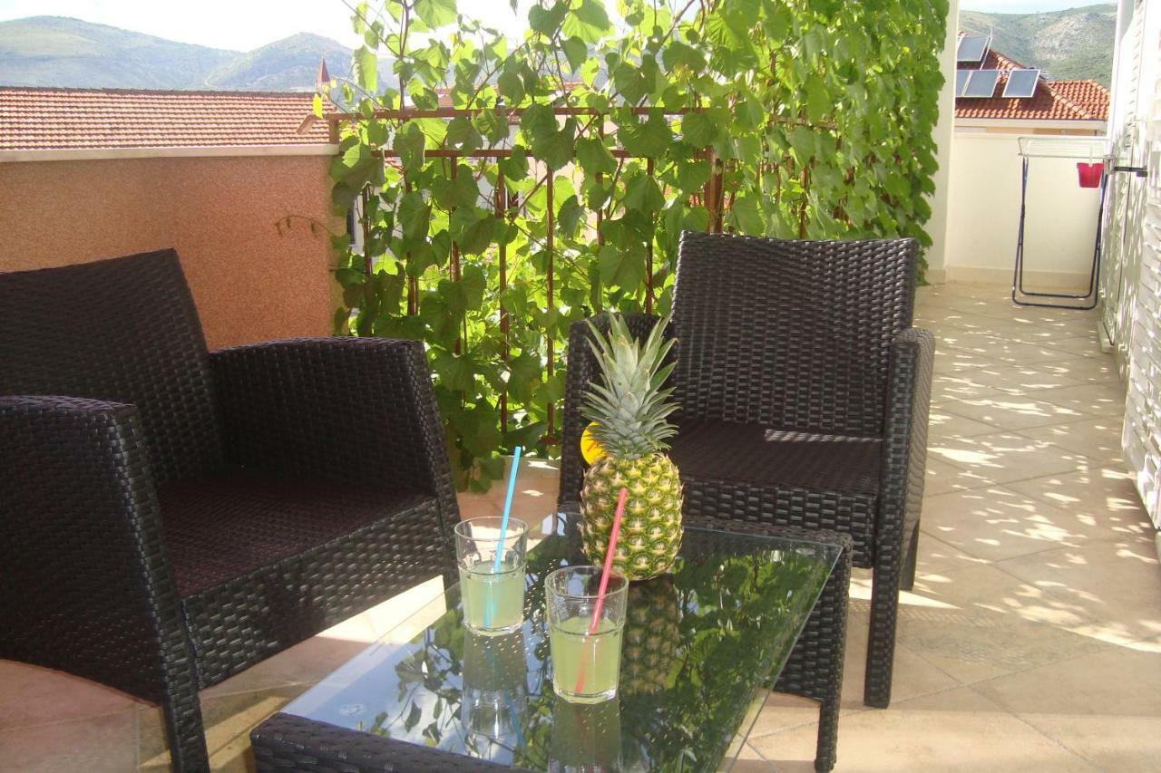 Apartments Bulicic Trogir Ngoại thất bức ảnh
